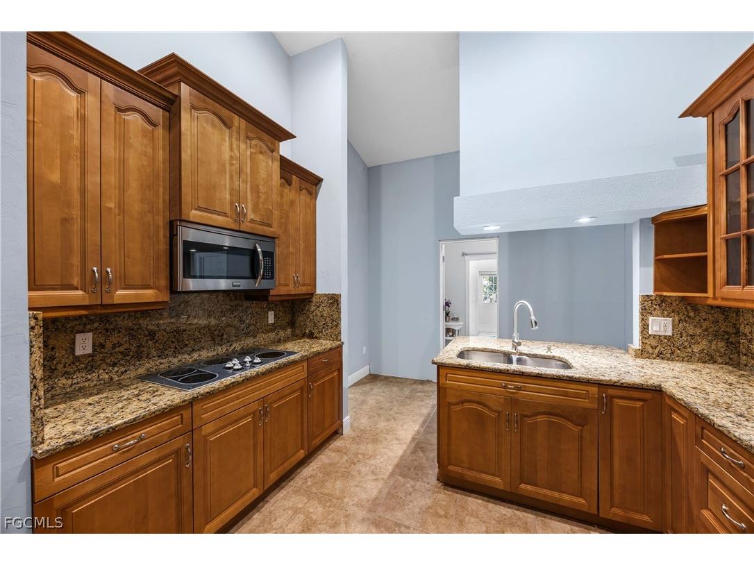 360 18th Street NE Naples FL 34120 2026010106 image11