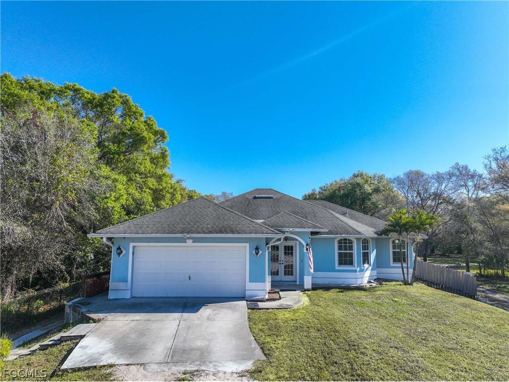 360 18th Street NE Naples FL 34120 2026010106 image2