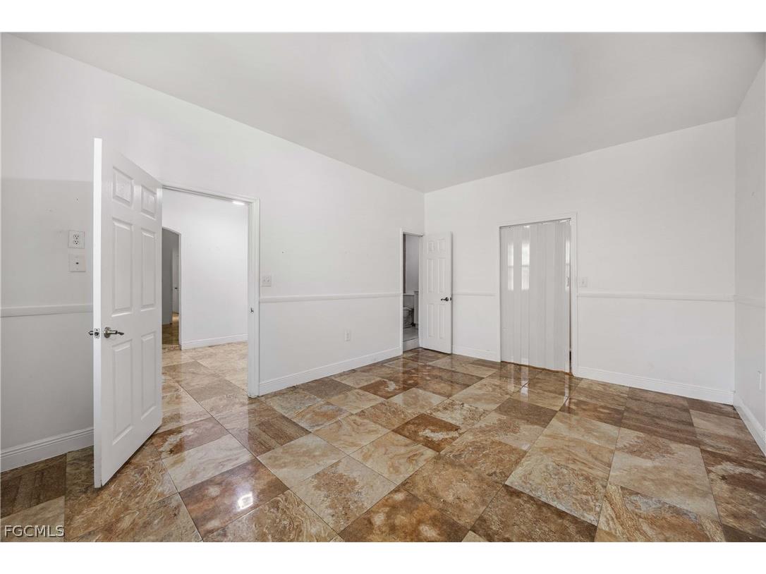 360 18th Street NE Naples FL 34120 2026010106 image20