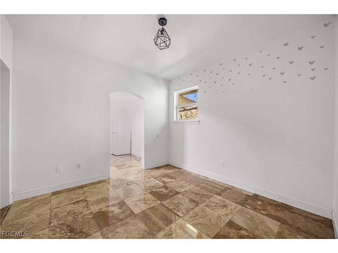 360 18th Street NE Naples FL 34120 2026010106 image23