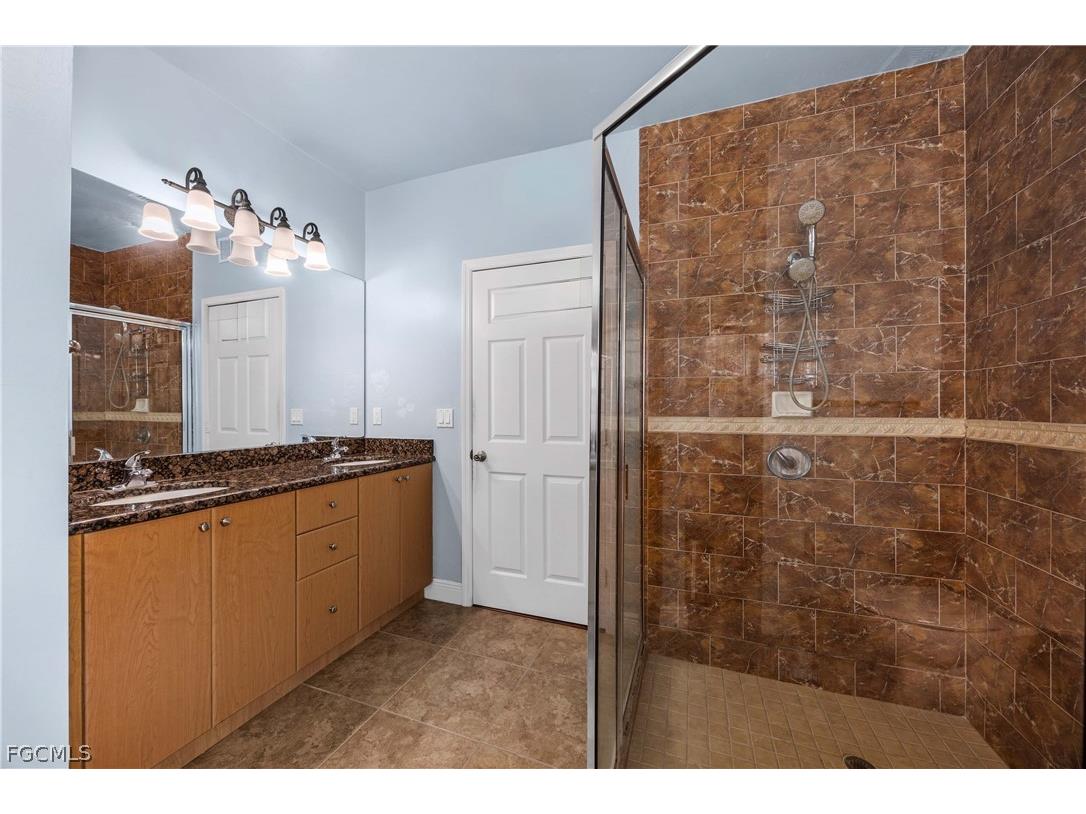 360 18th Street NE Naples FL 34120 2026010106 image29