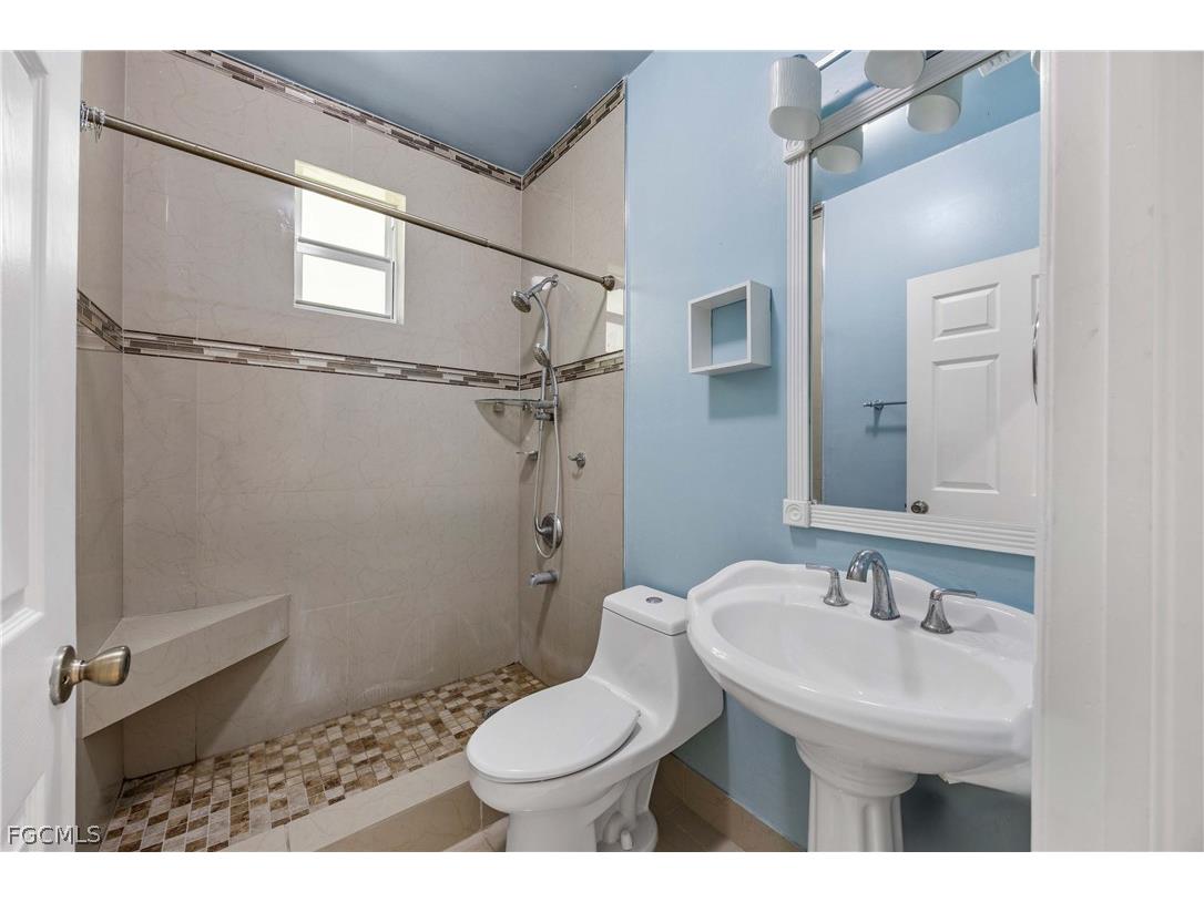 360 18th Street NE Naples FL 34120 2026010106 image31