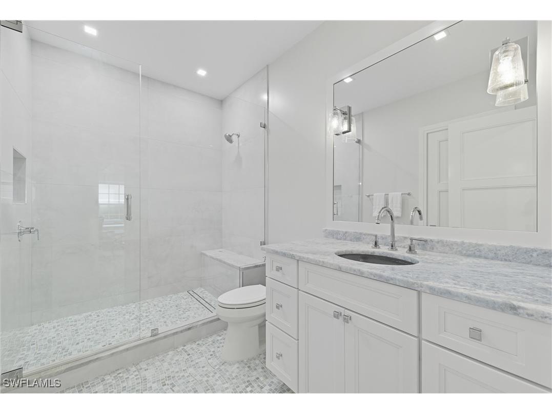 360 Carlton Place #11 Naples FL 34108 225073794 image5