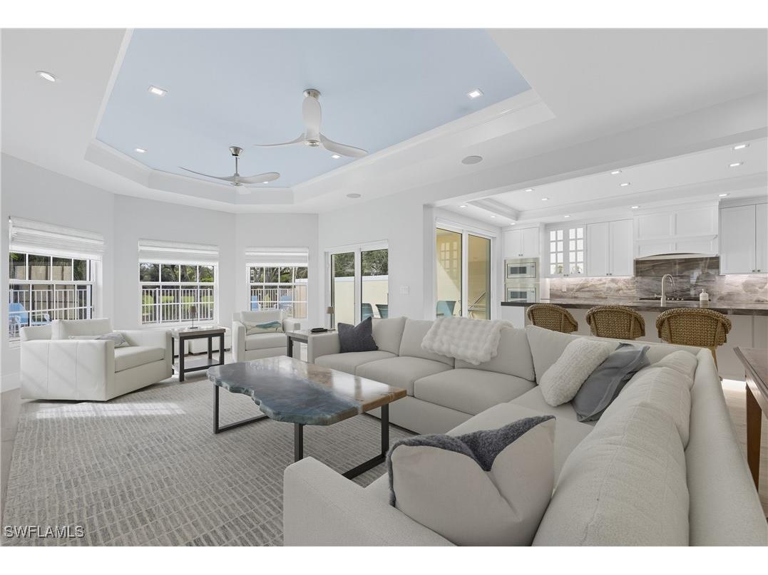 360 Carlton Place #11 Naples FL 34108 225073794 image8