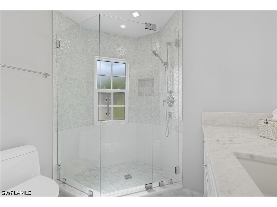 360 Carlton Place #11 Naples FL 34108 226015558 image17