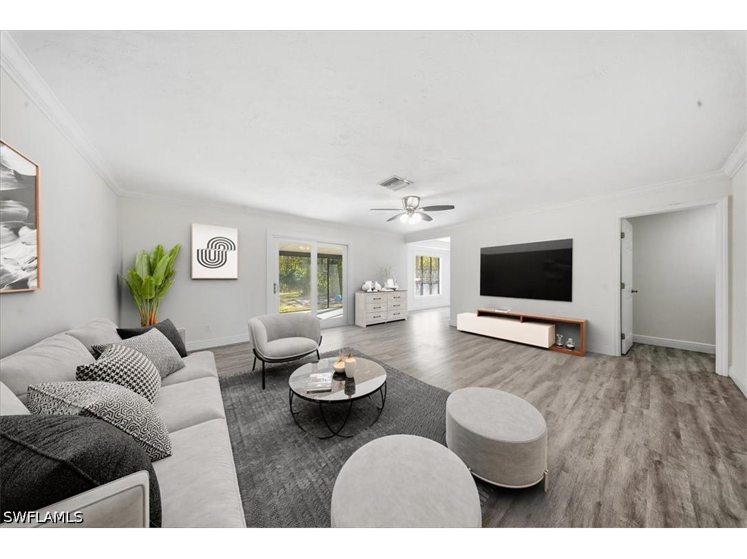 360 Desoto Boulevard S Naples FL 34117 226018004 image4
