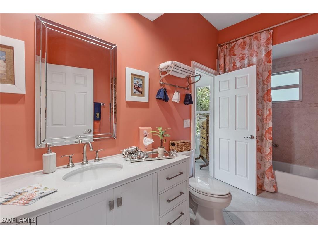 360 Gumbo Limbo Lane Marco Island FL 34145 226006602 image18