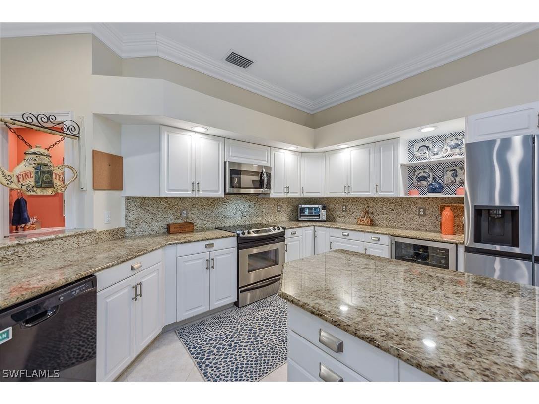 360 Gumbo Limbo Lane Marco Island FL 34145 226006602 image2