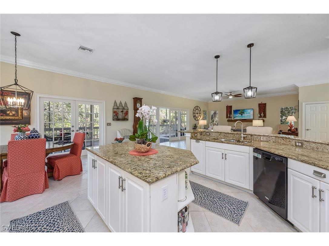 360 Gumbo Limbo Lane Marco Island FL 34145 226006602 image6