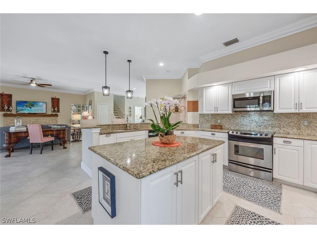 360 Gumbo Limbo Lane Marco Island FL 34145 226006602 image8