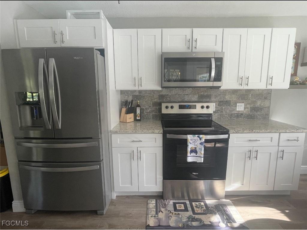 360 Hazel Circle Punta Gorda FL 33982 2025009268 image10