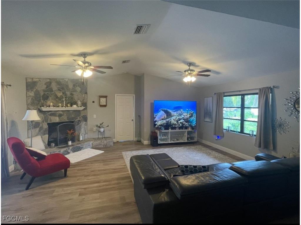 360 Hazel Circle Punta Gorda FL 33982 2025009268 image19