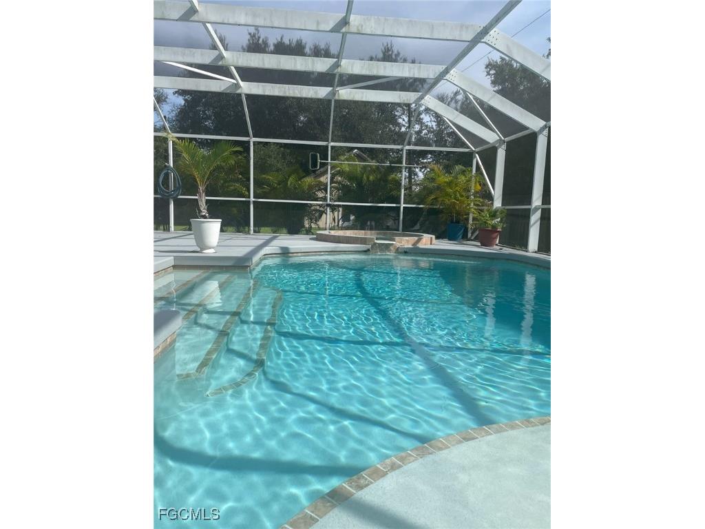 360 Hazel Circle Punta Gorda FL 33982 2025009268 image34