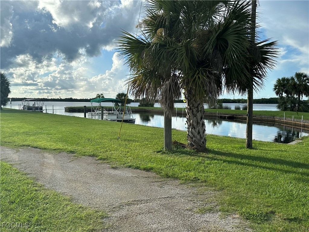 360 Hazel Circle Punta Gorda FL 33982 2025009268 image44