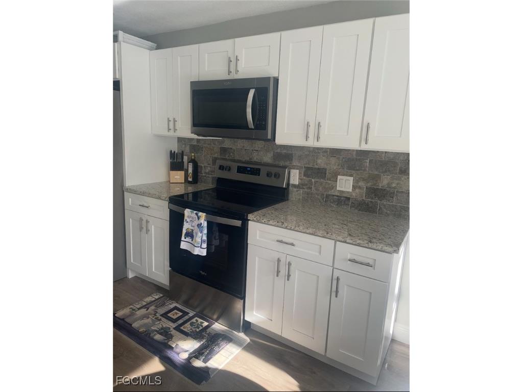 360 Hazel Circle Punta Gorda FL 33982 2025009268 image9