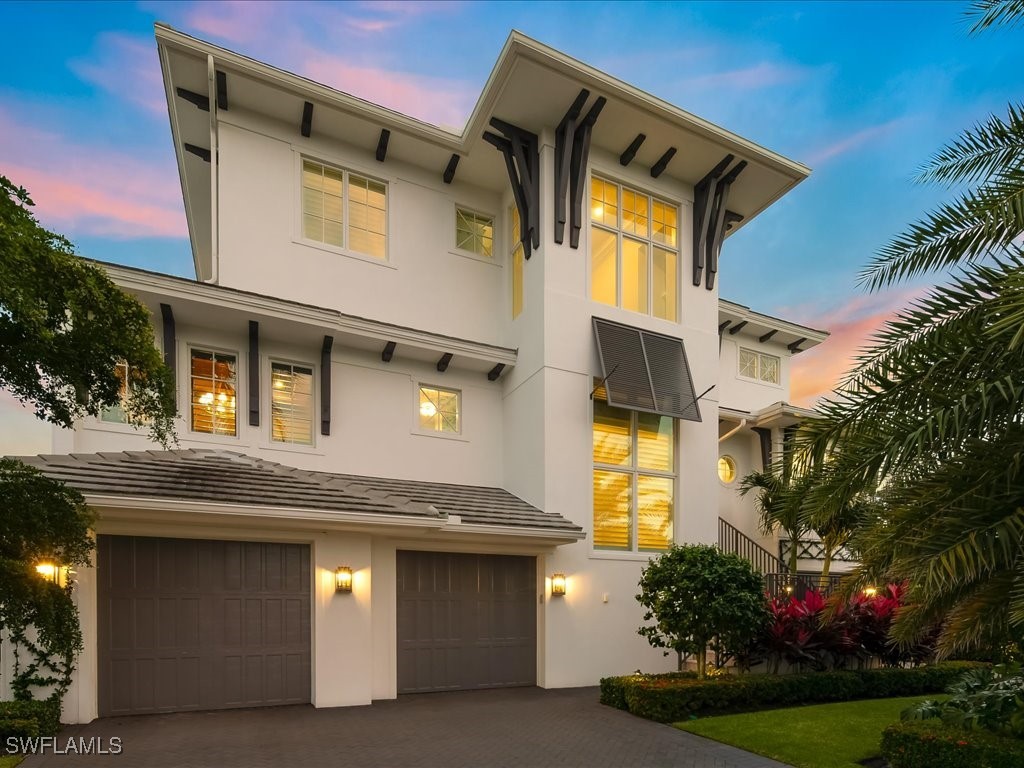 360 Heron Avenue Naples FL 34108 225080903 image1