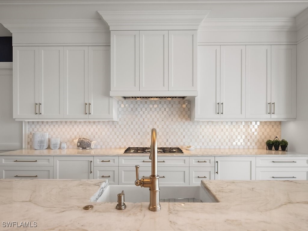 360 Heron Avenue Naples FL 34108 225080903 image16