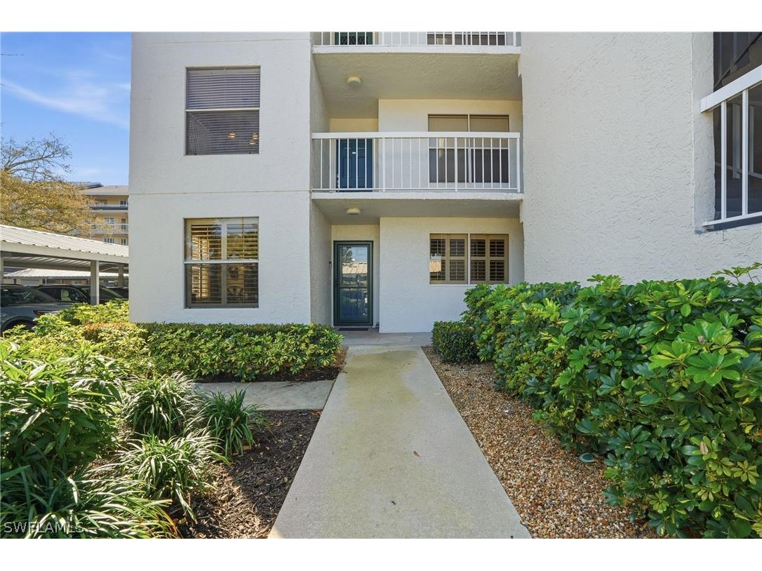 360 Horse Creek Drive #101 Naples FL 34110 226007424 image3