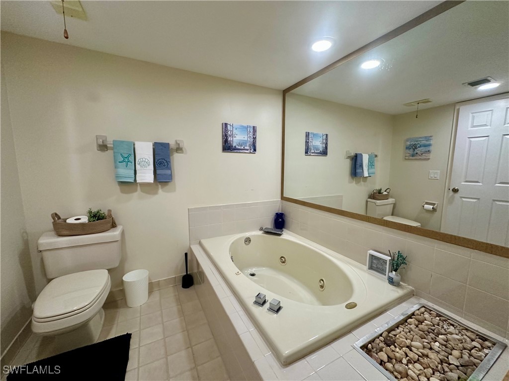 360 Horse Creek Drive #106 Naples FL 34110 225068370 image21