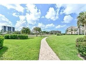 360 Horse Creek Drive #107 Naples FL 34110 225054635 image26