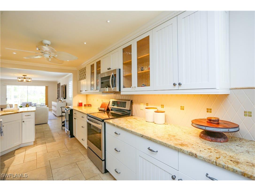 360 Horse Creek Drive #108 Naples FL 34110 225069444 image34