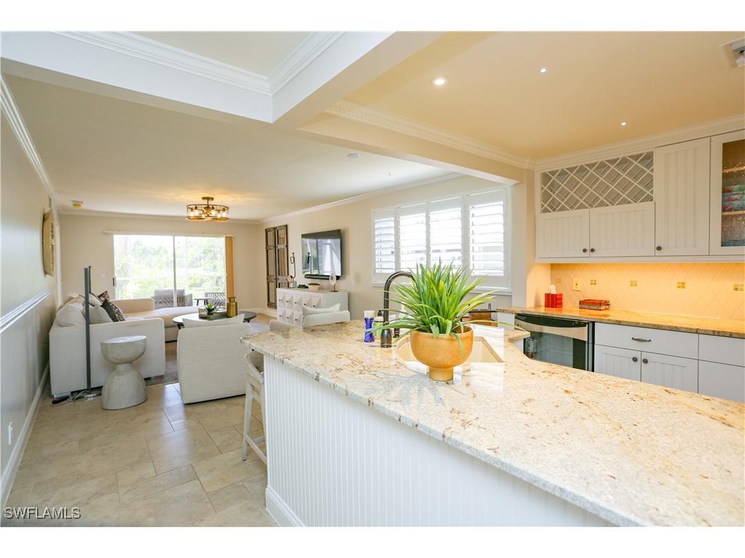 360 Horse Creek Drive #108 Naples FL 34110 225069444 image36