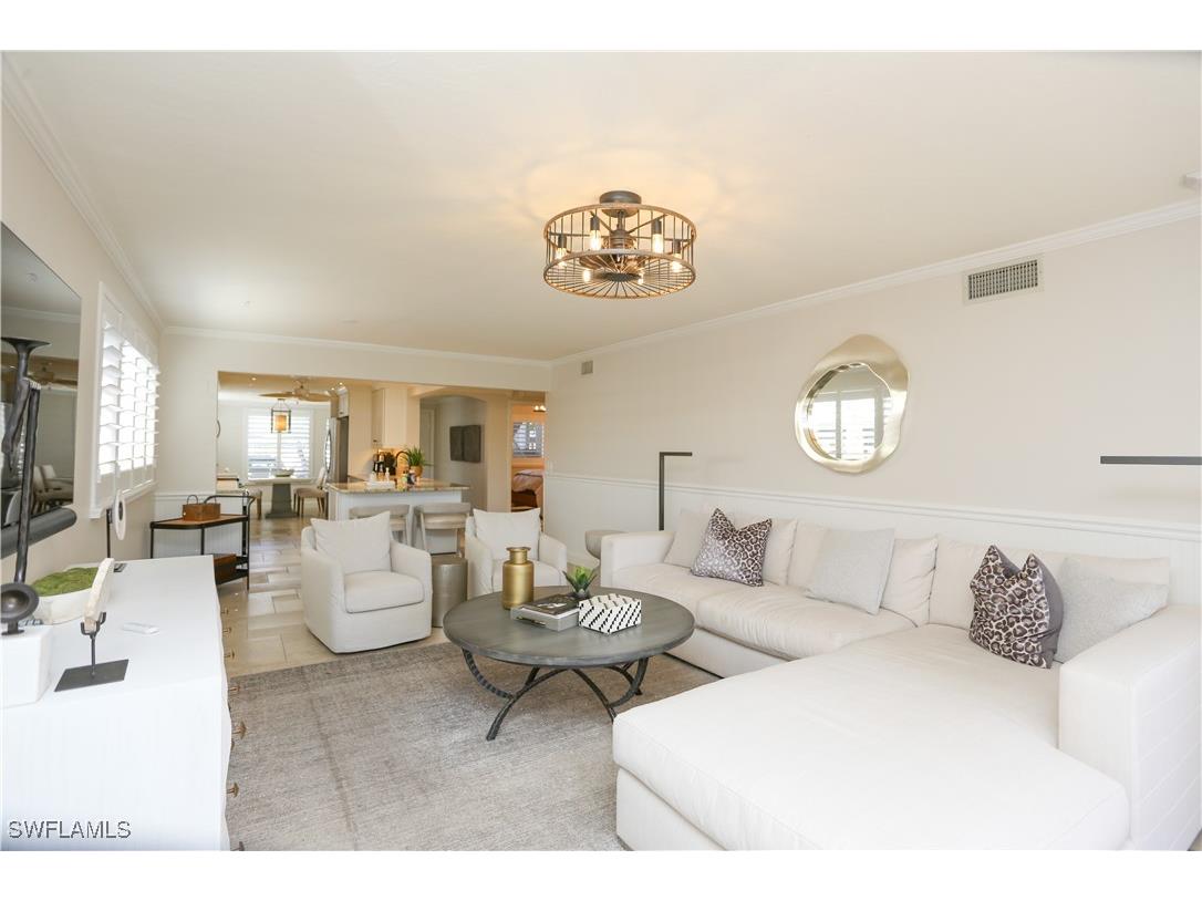 360 Horse Creek Drive #108 Naples FL 34110 225069444 image47