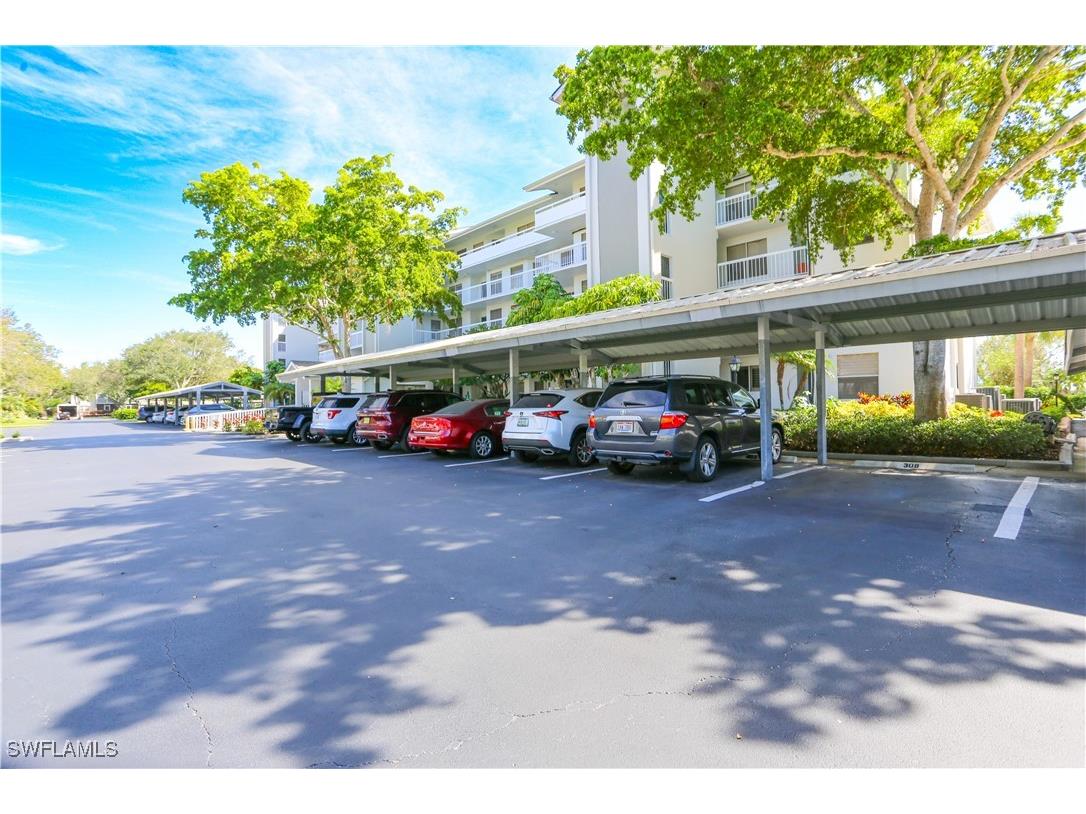 360 Horse Creek Drive #108 Naples FL 34110 225069444 image6