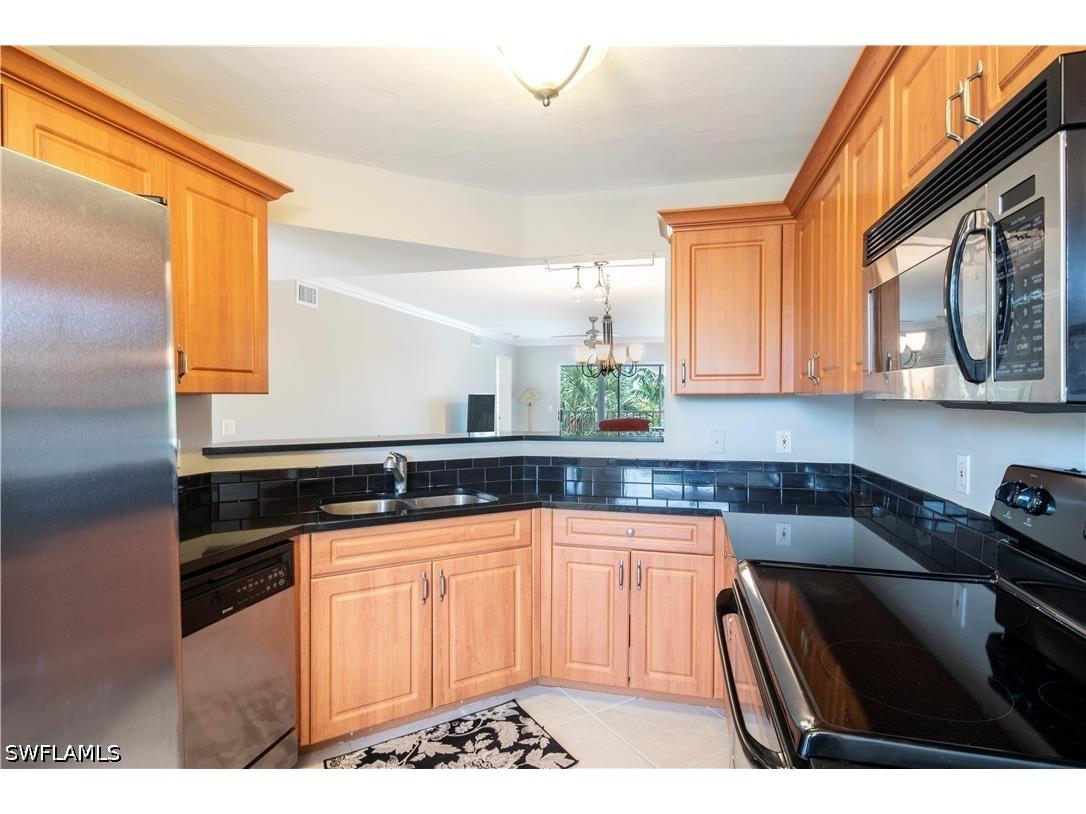 360 Horse Creek Drive #303 Naples FL 34110 226019132 image10