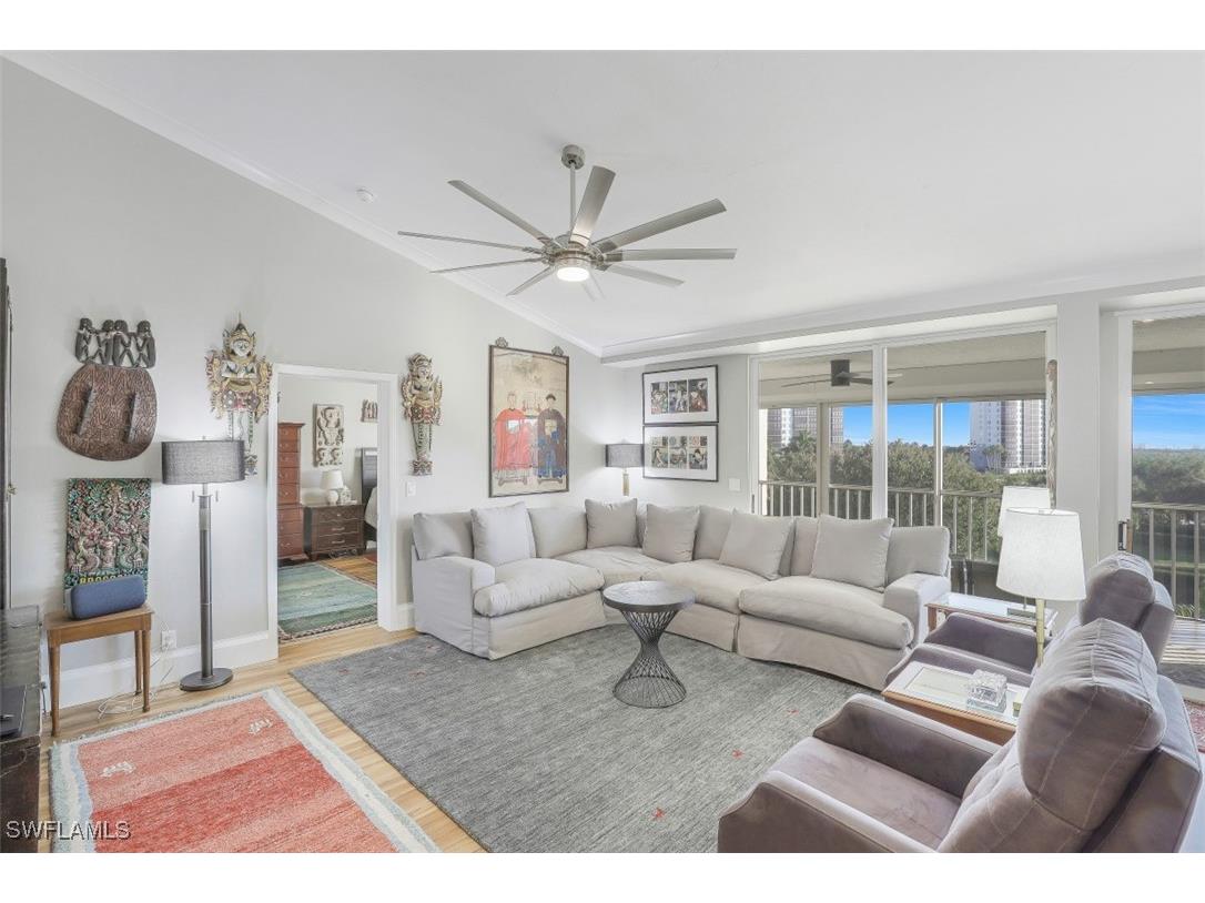 360 Horse Creek Drive #502 Naples FL 34110 225060140 image2