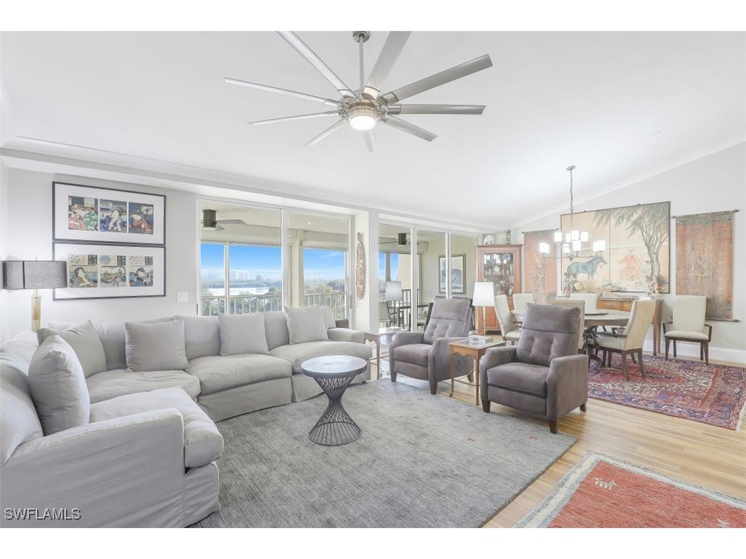 360 Horse Creek Drive #502 Naples FL 34110 225060140 image4