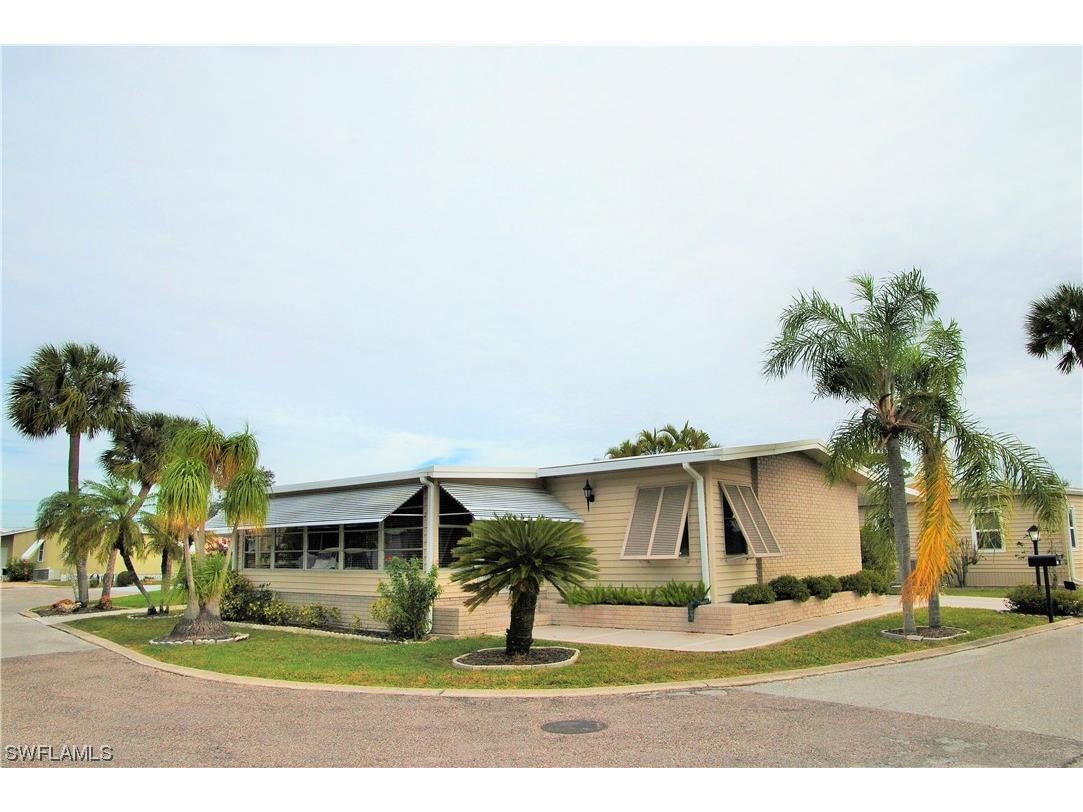 360 Middlecoff Court North Fort Myers FL 33903 224008891 image1