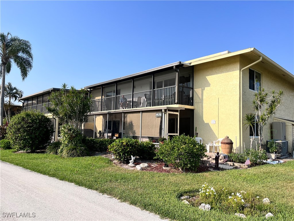 360 Palm Drive #4 Naples FL 34112 225049659 image1