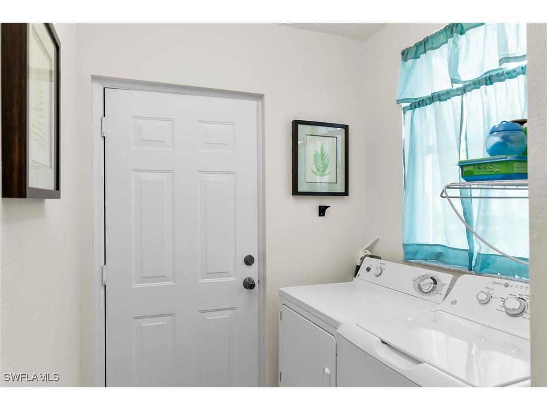 360 Stella Maris Drive N #2401 Naples FL 34114 225081270 image25