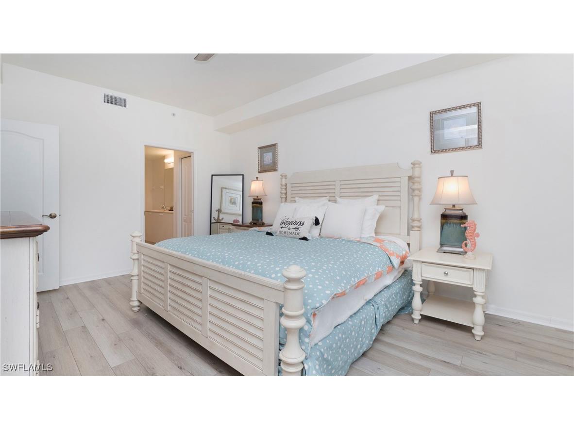 360 Stella Maris Drive N #2404 Naples FL 34114 225071238 image21