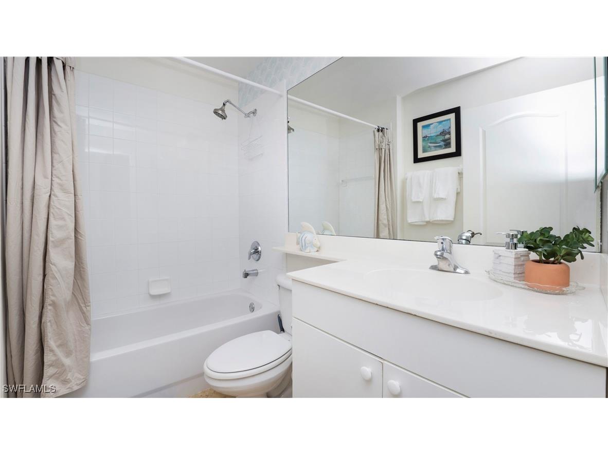 360 Stella Maris Drive N #2404 Naples FL 34114 225071238 image25