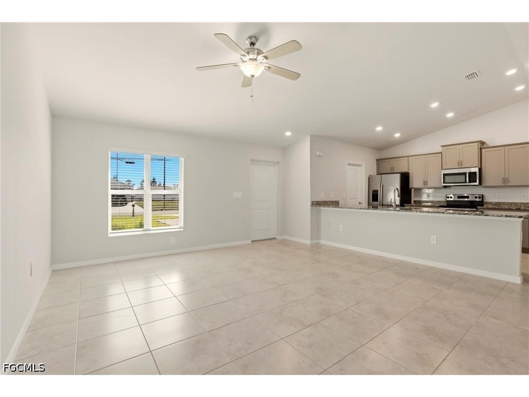 3600 NE 20th Place Cape Coral FL 33909 2026014695 image4