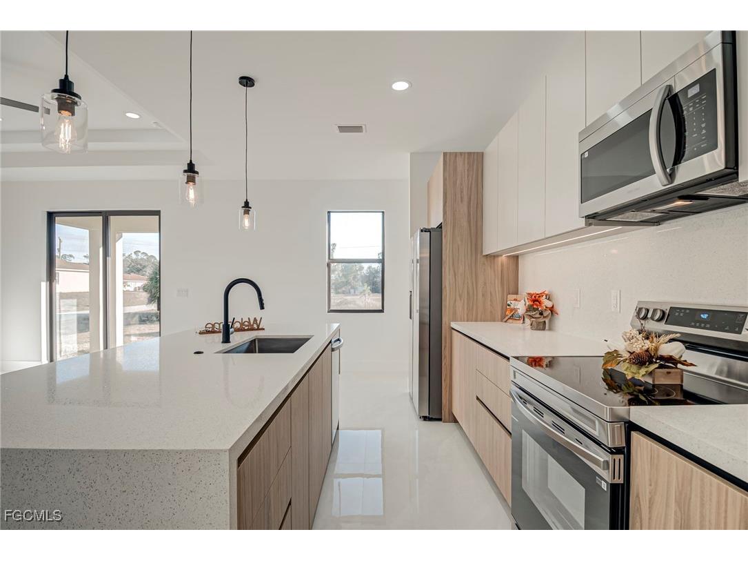 3601 28th Street SW Lehigh Acres FL 33976 2026003574 image11