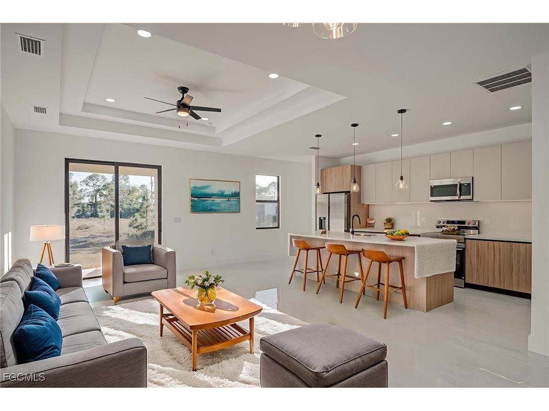 3601 28th Street SW Lehigh Acres FL 33976 2026003574 image2