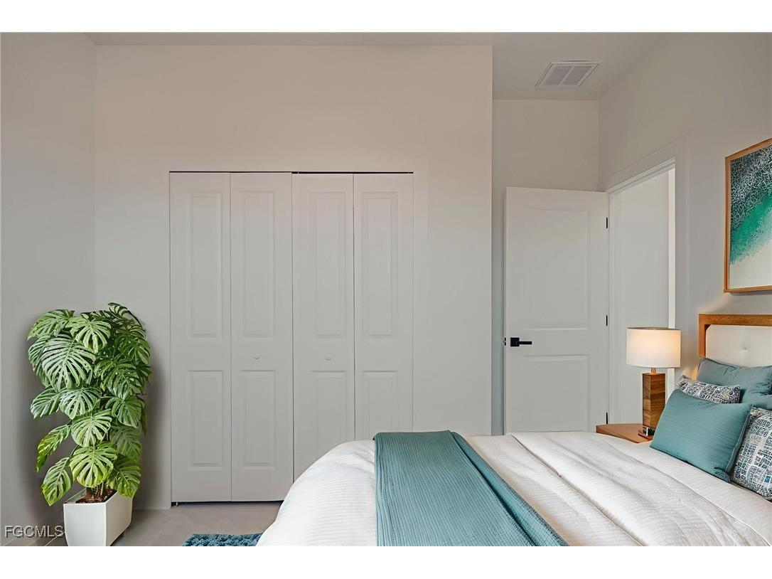 3601 28th Street SW Lehigh Acres FL 33976 2026003574 image4