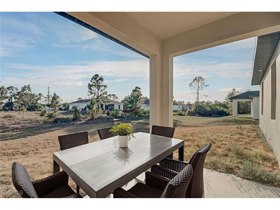 3601 28th Street SW Lehigh Acres FL 33976 2026003574 image6