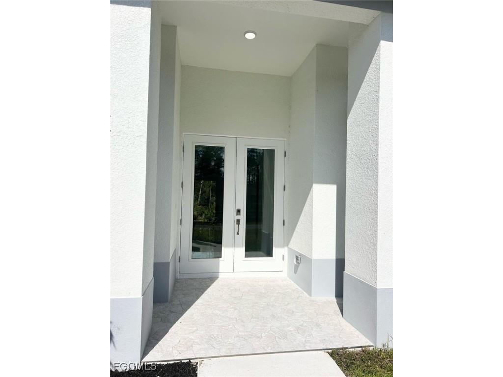 3601 E 9th Street Lehigh Acres FL 33972 2025020766 image2