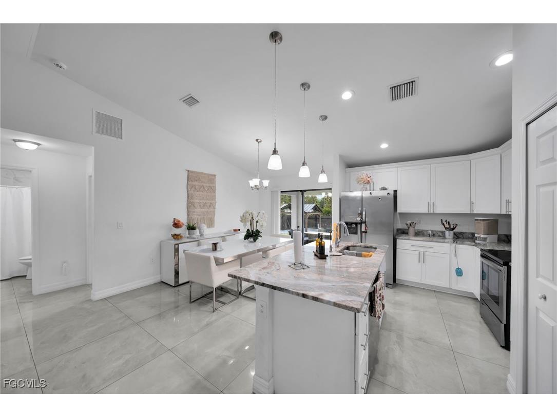 3601 June Avenue N Lehigh Acres FL 33971 2025025422 image5