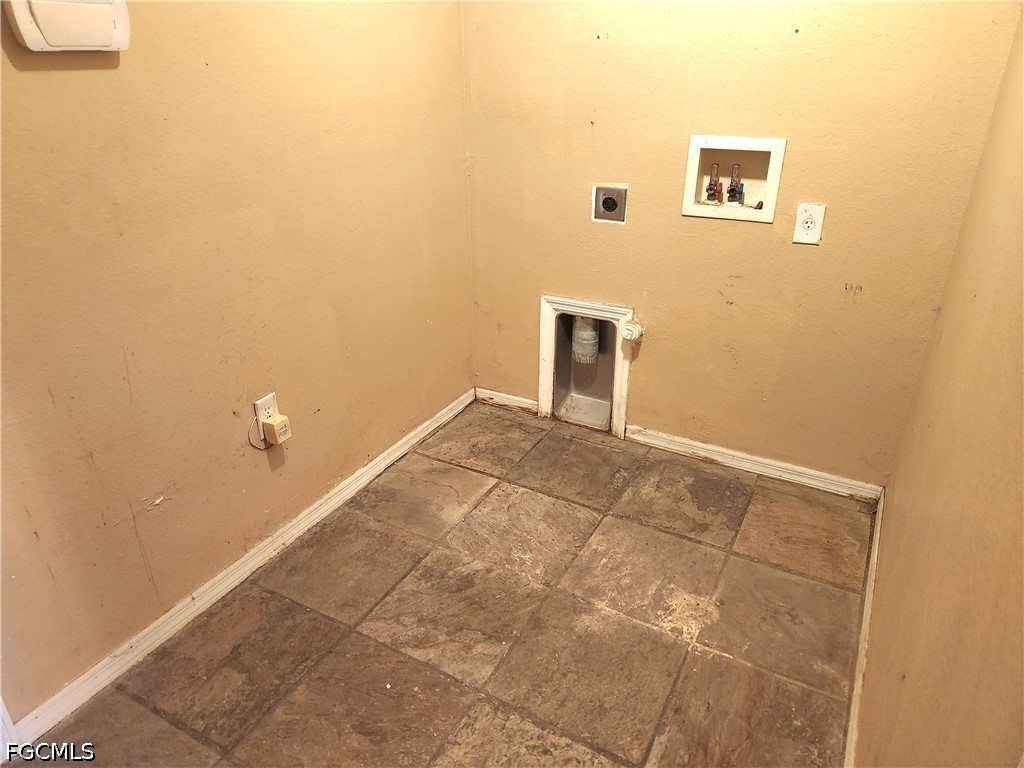 3601 NE 21st Place Cape Coral FL 33909 2026012991 image17
