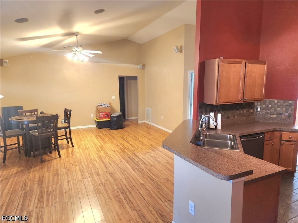 3601 NE 21st Place Cape Coral FL 33909 2026012991 image8