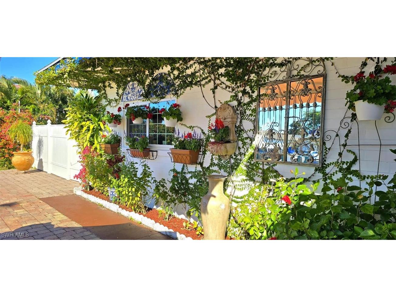  Naples FL 34104 225050898 image10