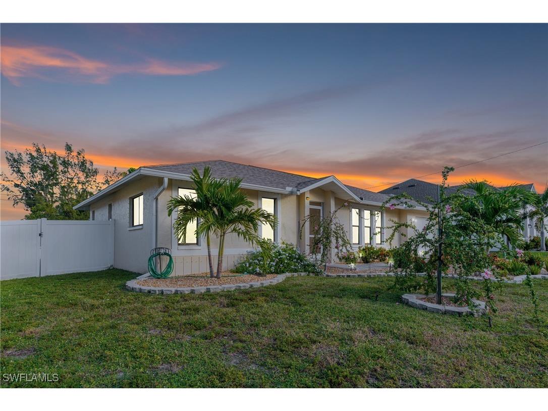 3601 Surfside Boulevard Cape Coral FL 33914 225079323 image2