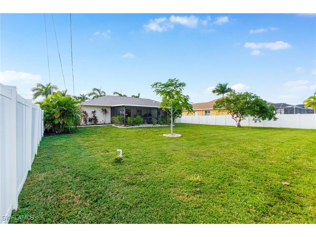 3601 Surfside Boulevard Cape Coral FL 33914 225079323 image32