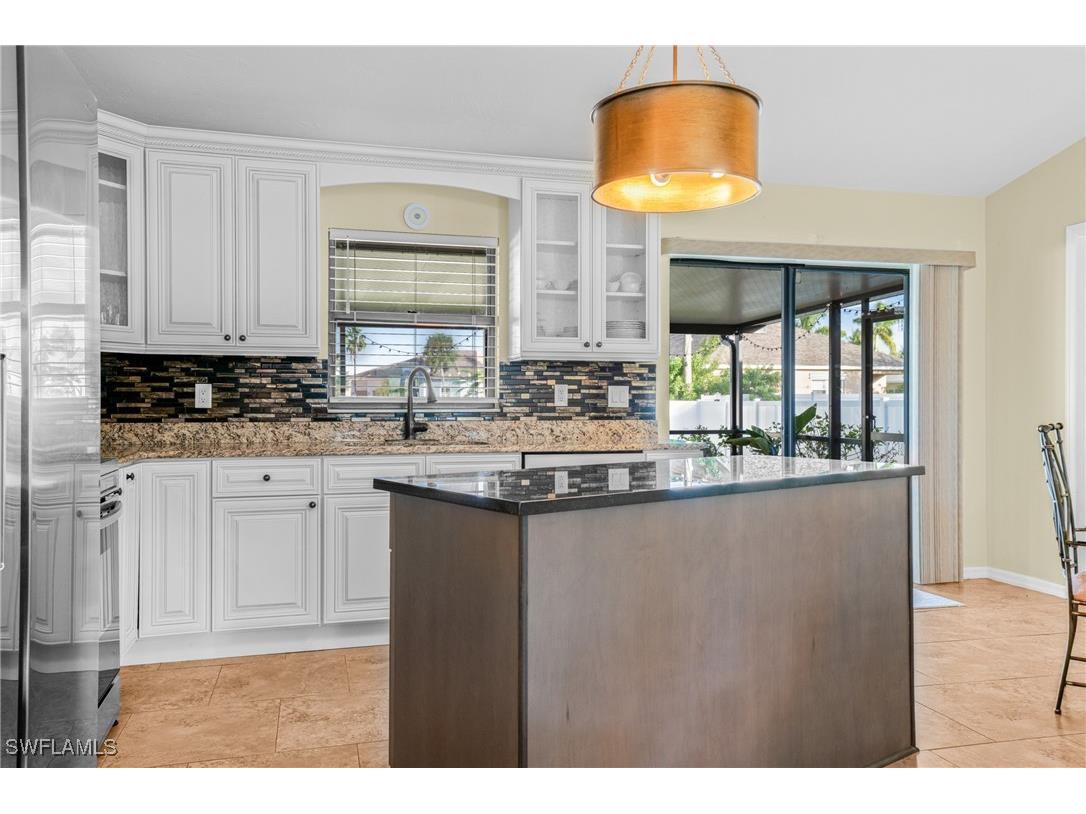 3601 Surfside Boulevard Cape Coral FL 33914 225079323 image8