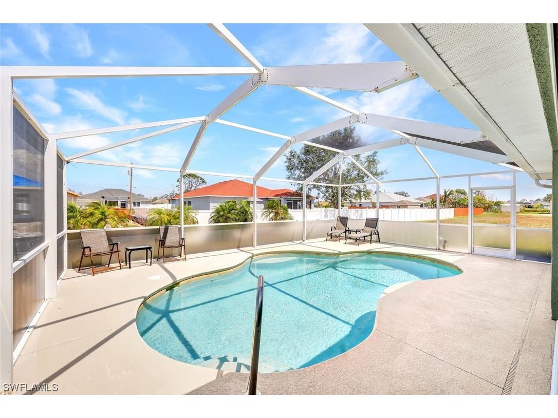 3601 W Gator Circle Cape Coral FL 33909 223031471 image1